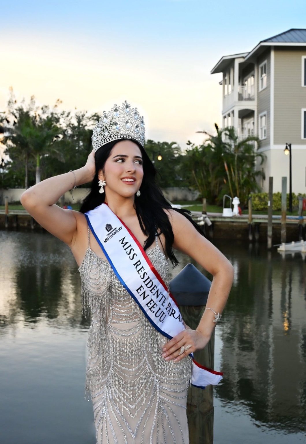 Paraguaya conquista EE.UU.: Athenas Pongo Jungbluth es la nueva Miss Residente Paraguaya 2025