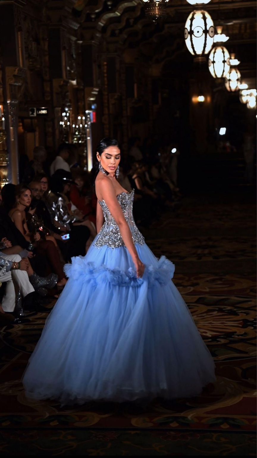 Yani Gómez deslumbra en la pasarela del New York Fashion Week