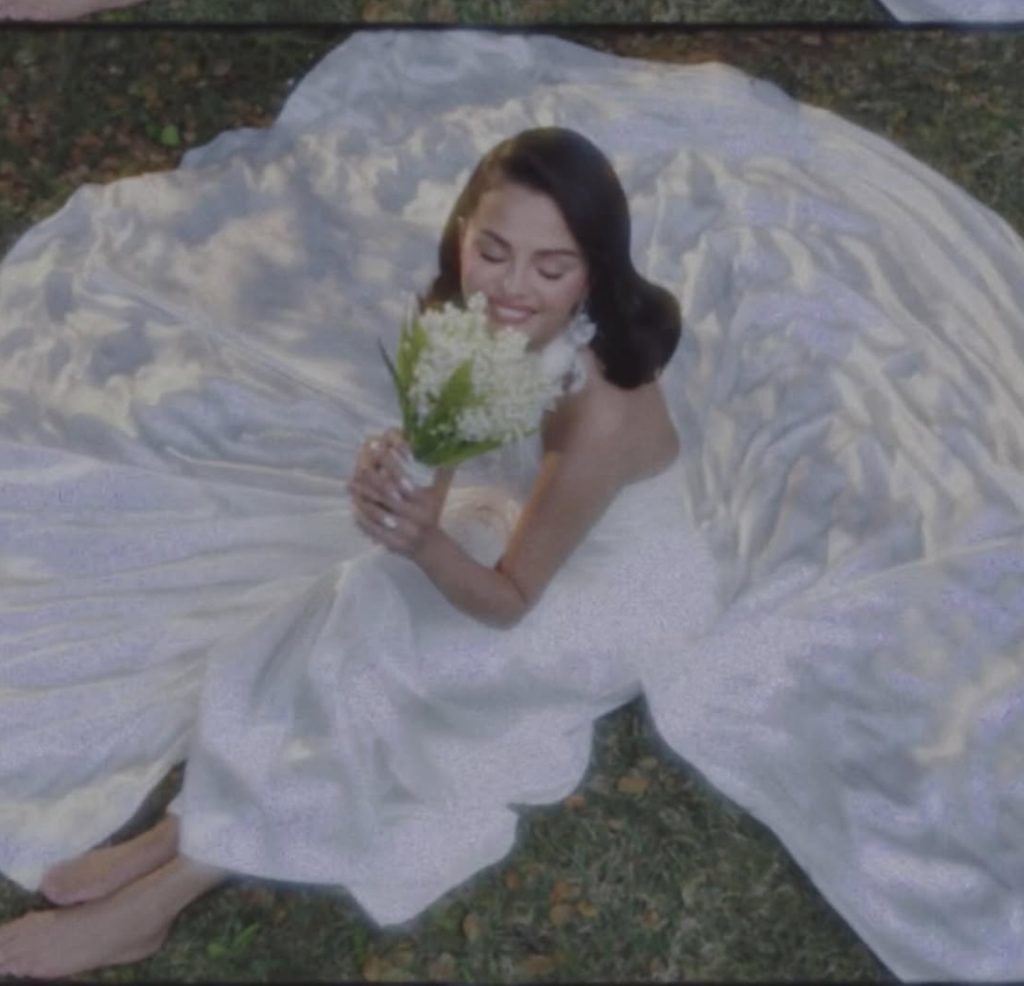 Selena Gomez y Benny Blanco se casan en una ceremonia íntima y elegante
