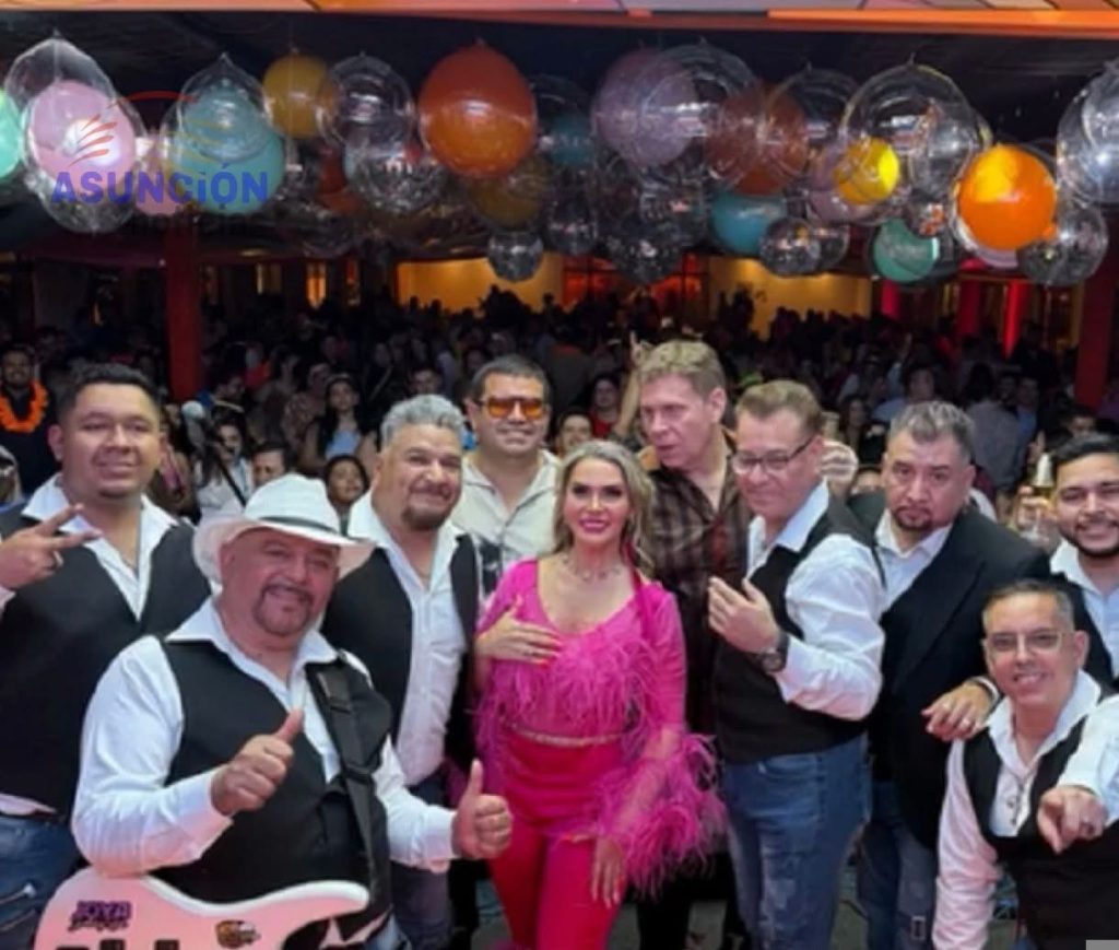 Johana Vega celebró su cumple a lo grande con Eddie Jara, el presi de Petropar