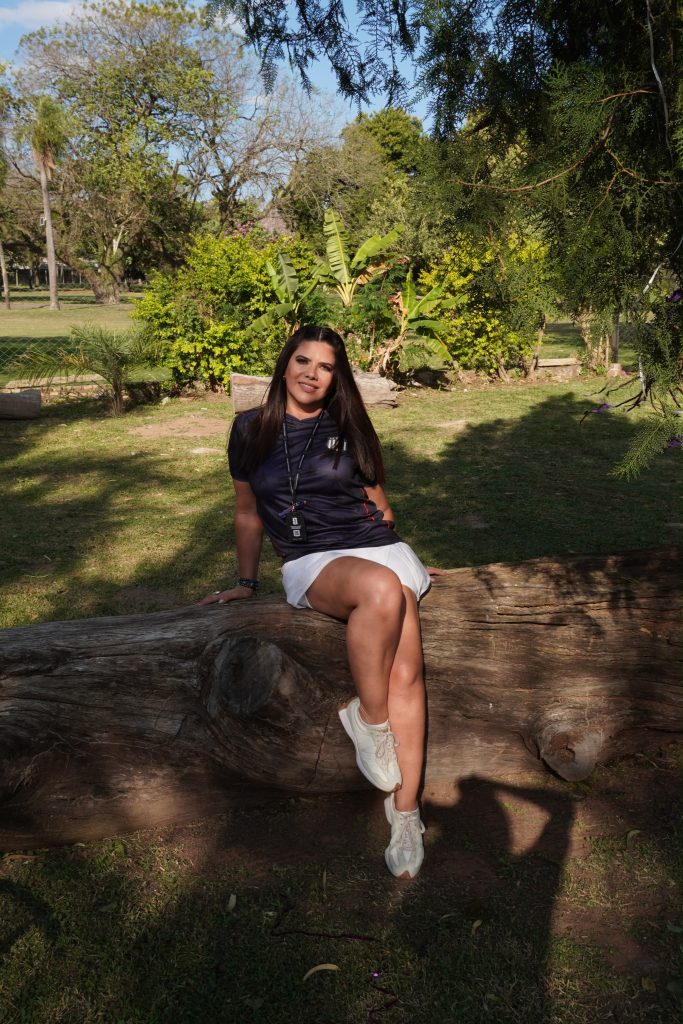 ADRIANA ZAVALA FESTEJÓ A LO GRANDE ENTRE FÚTBOL, CHAMPÁN Y MÚSICA EN VIVO