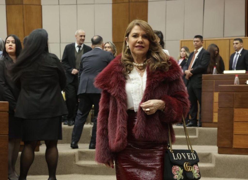 Escándalo internacional: la Federación Francesa denunciará a Celeste Amarilla por comentarios contra Mbappé