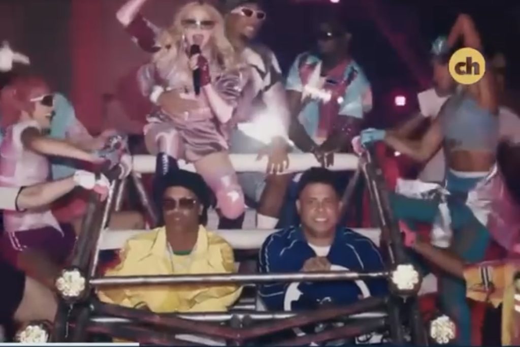 MADONNA ENCENDIÓ LA FINAL DEL MUNDIAL JUNTO A RONALDO Y RONALDINHO