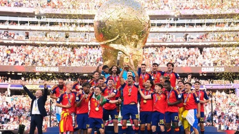 ESPAÑA, CAMPEÓN DEL MUNDO 2026: ASÍ TITULARON LOS MEDIOS INTERNACIONALES LA HISTÓRICA FINAL