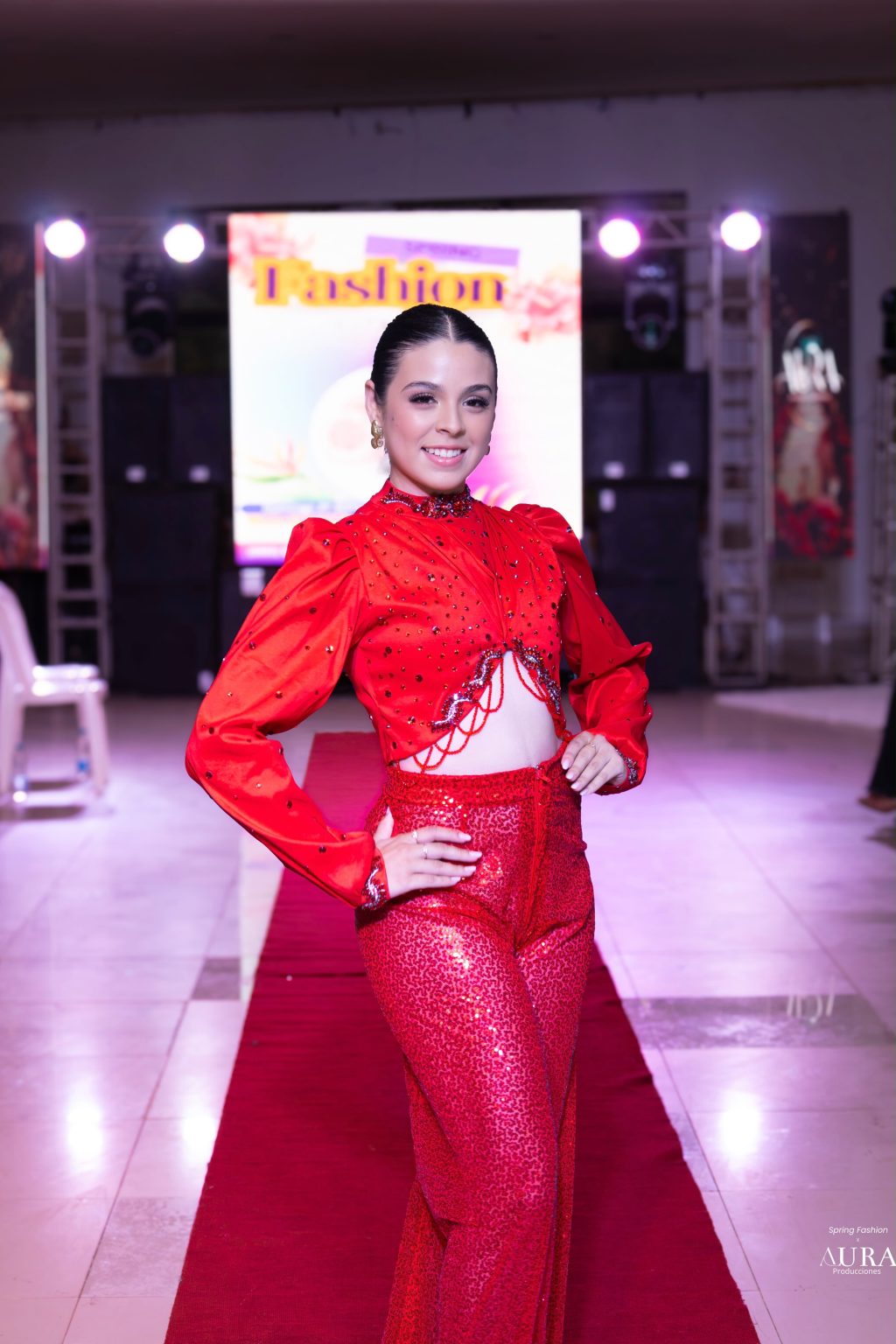 SANTANÍ SE CONSOLIDA COMO ESCENARIO DE LA MODA CON UNA PASARELA DE TALENTO Y BELLEZA