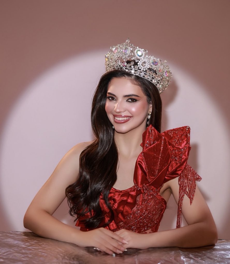PARAGUAY YA JUEGA SU CARTA EN ASIA: NICOLE FELTES VA POR LA CORONA EN CAMBOYA